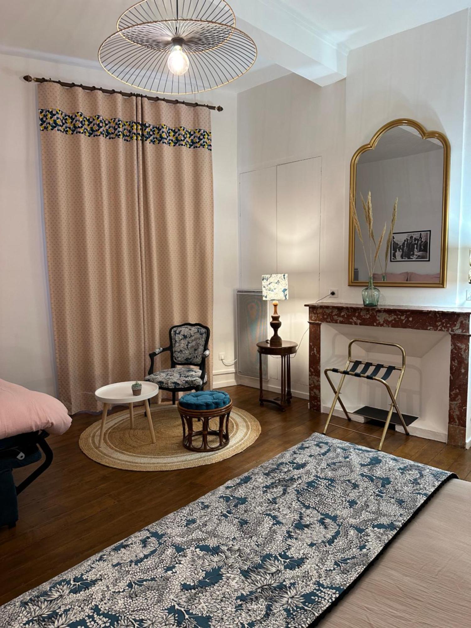 L'Enthousiasme Bed and Breakfast Prades  Eksteriør billede